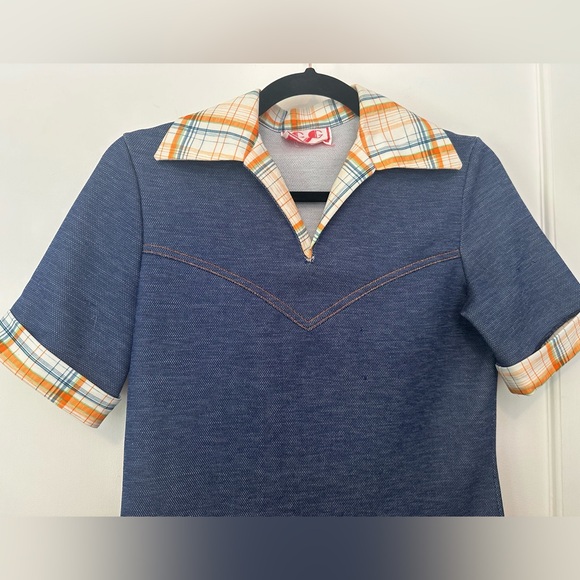 VINTAGE 3-pc 60s/70s denim/plaid print skirt/shirt/tunic set w/apple motif (S) - Picture 11 of 16